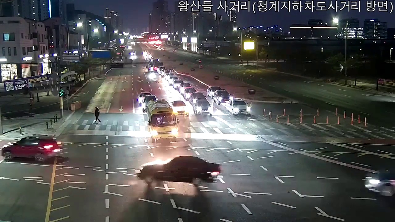 저밀도 샘플 00050330 — 야간, 글레어