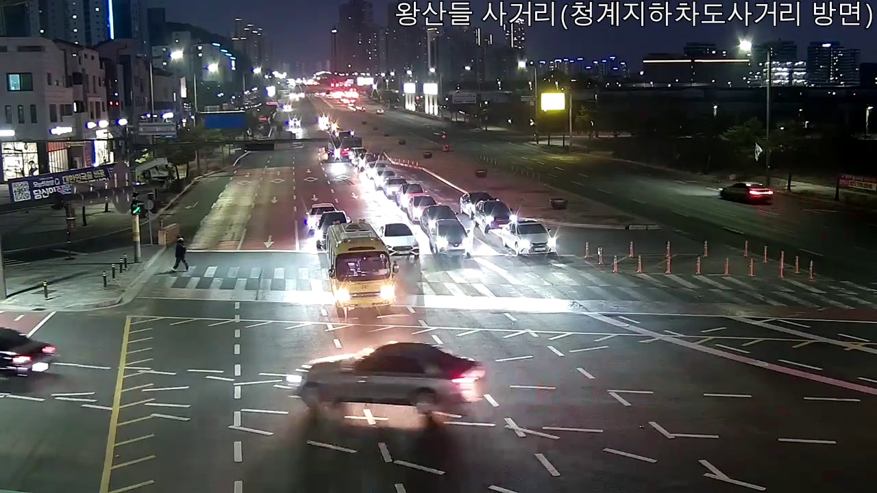 저밀도 샘플 00050352 — 야간