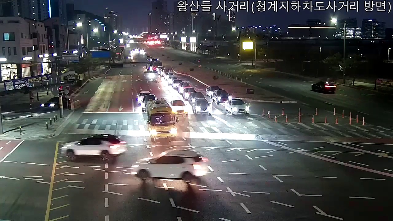 저밀도 샘플 00050663 — 야간